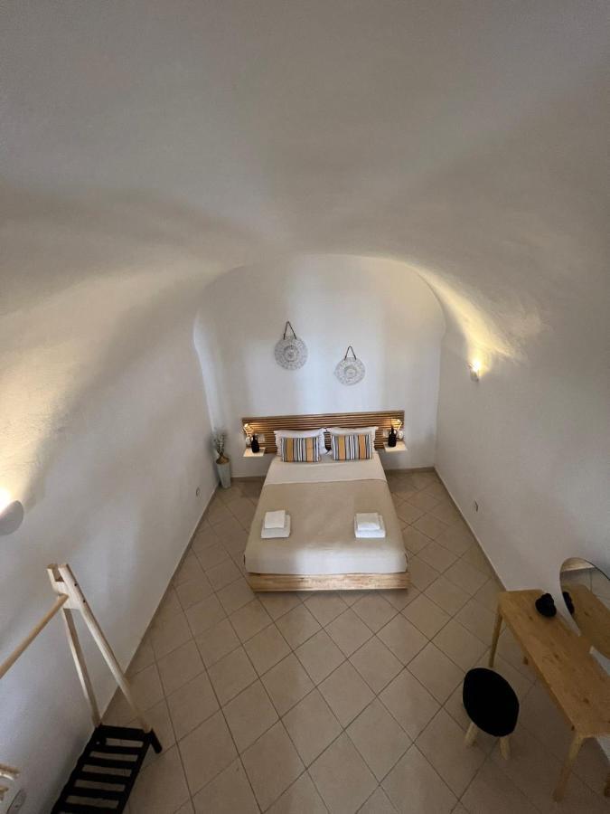 Angeleve Villa With Private Jacuzzi Fira  Exterior photo