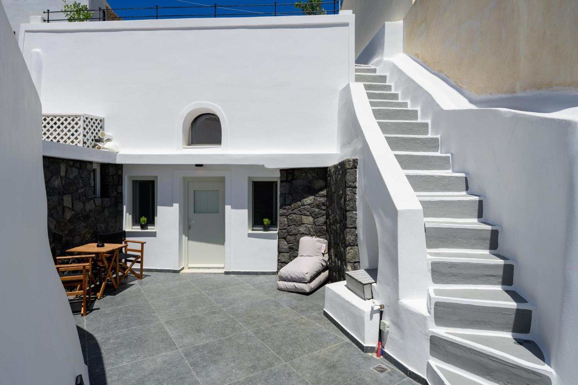 Angeleve Villa With Private Jacuzzi Fira  Exterior photo